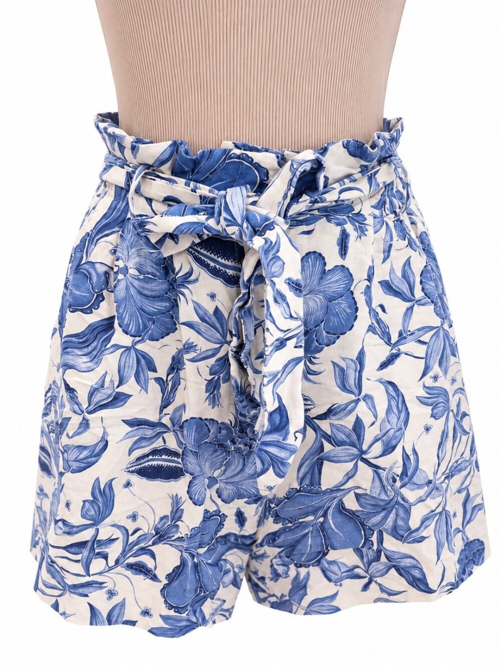 H&M Blue White Floral Paperbag Waist Shorts Women’s Size 6